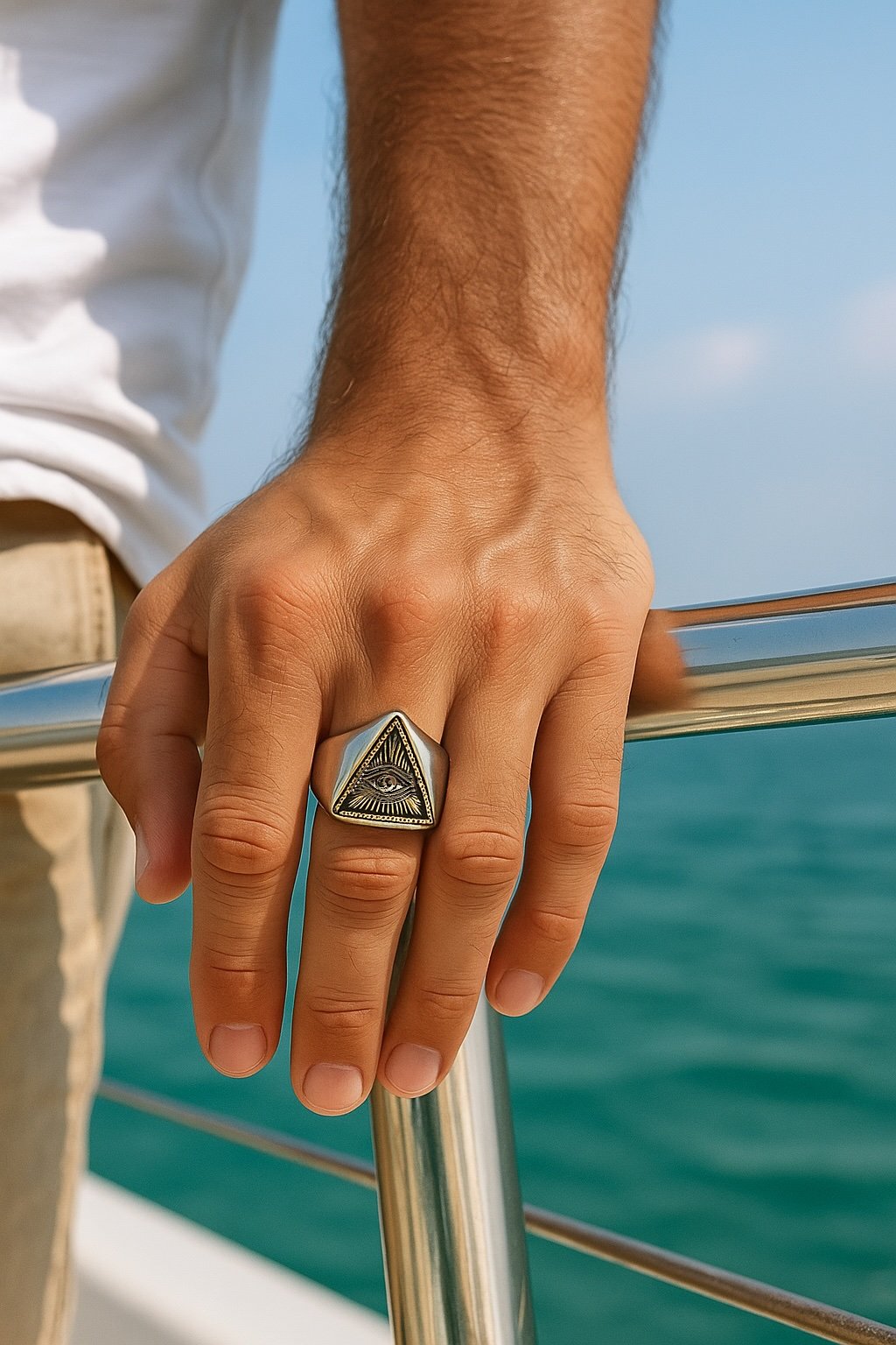 Solid silver signet ring with Eye of Providence